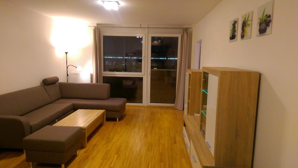 Viennes Comfortable Apartment Luaran gambar
