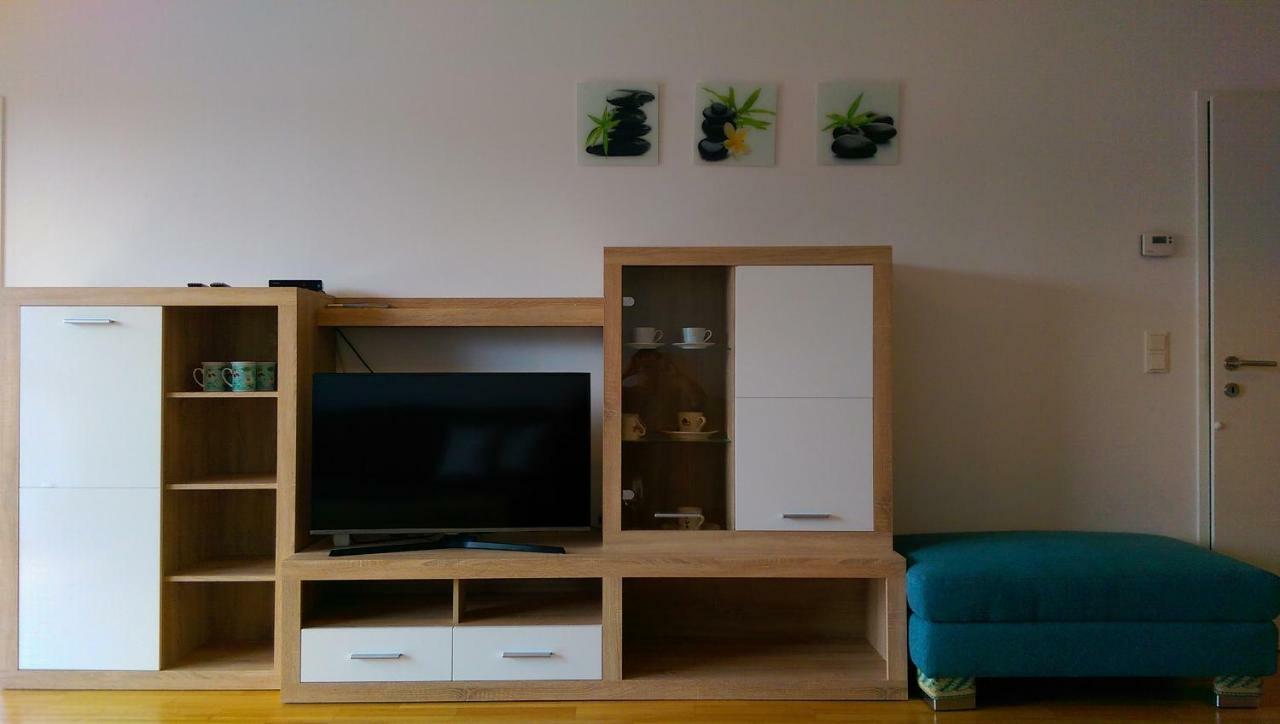 Viennes Comfortable Apartment Luaran gambar